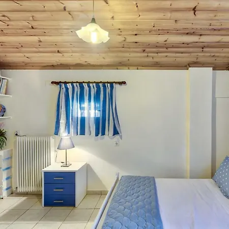 Ina Apartment *